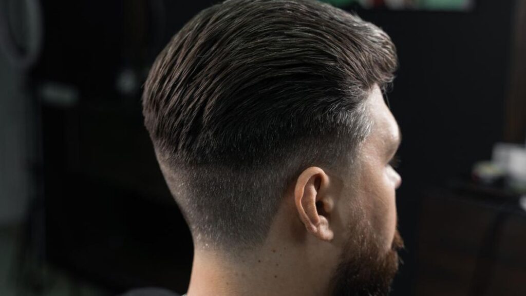 Gaya Rambut Tipis untuk Pria