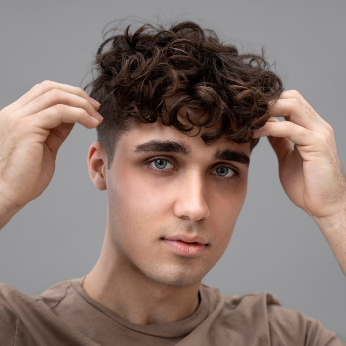 Rekomendasi Gaya Rambut Keriting ala Barbershop Terdekat di Jakarta Timur